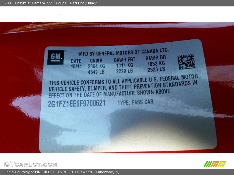 Red Hot / Black 2015 Chevrolet Camaro Z/28 Coupe