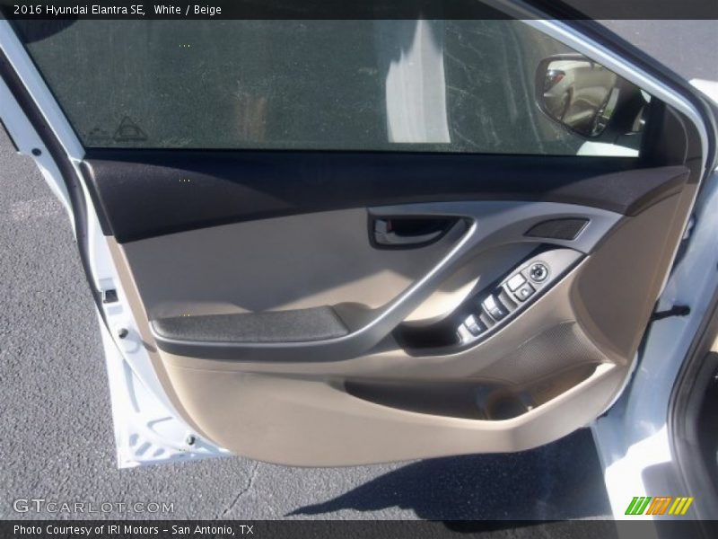 White / Beige 2016 Hyundai Elantra SE
