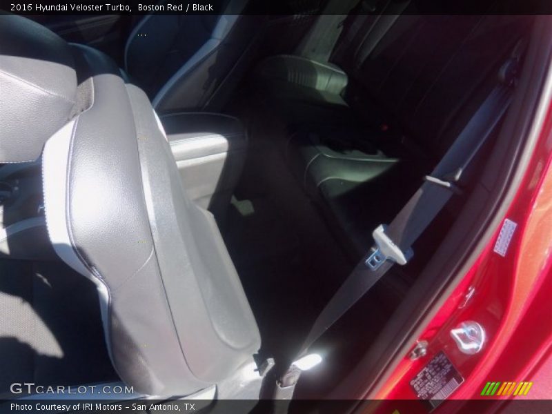 Boston Red / Black 2016 Hyundai Veloster Turbo