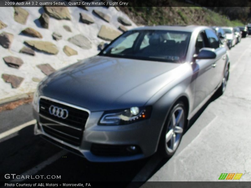 Quartz Grey Metallic / Light Grey 2009 Audi A4 3.2 quattro Sedan