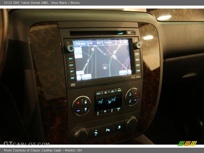 Onyx Black / Ebony 2010 GMC Yukon Denali AWD