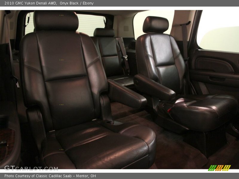 Onyx Black / Ebony 2010 GMC Yukon Denali AWD