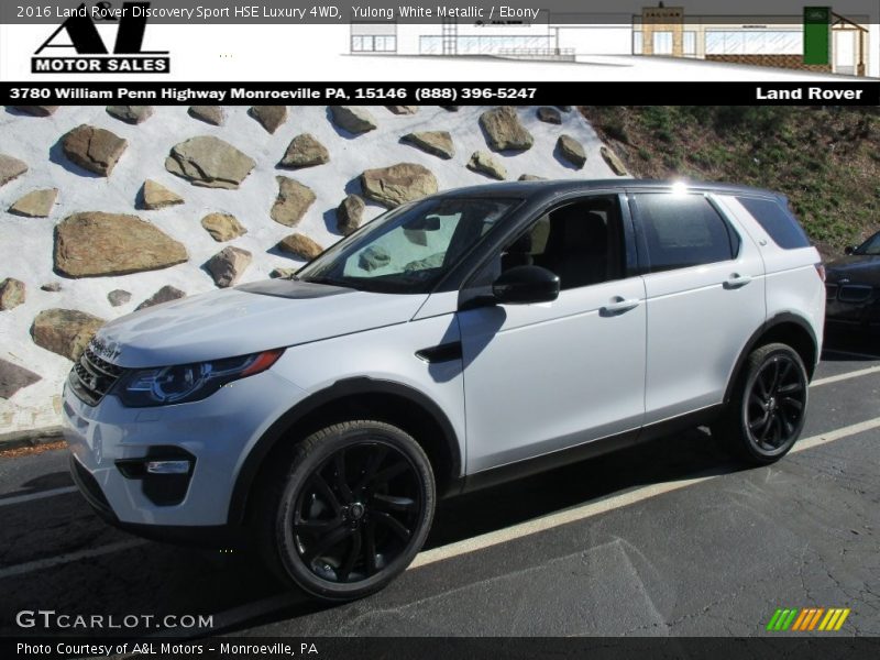 Yulong White Metallic / Ebony 2016 Land Rover Discovery Sport HSE Luxury 4WD