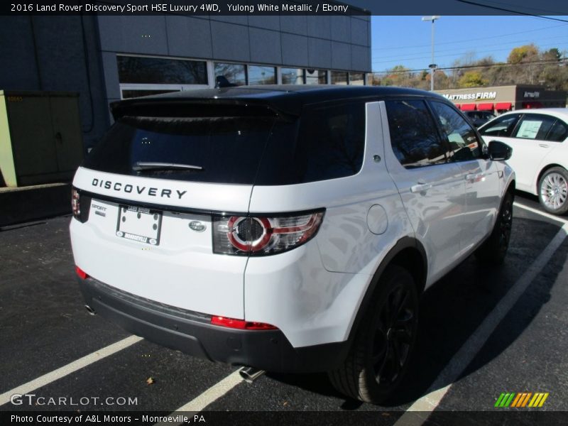 Yulong White Metallic / Ebony 2016 Land Rover Discovery Sport HSE Luxury 4WD