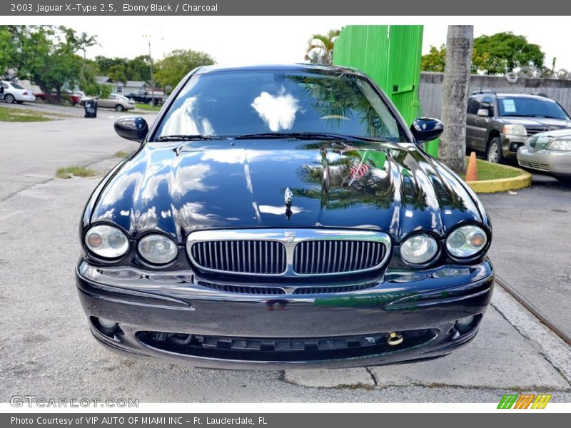 Ebony Black / Charcoal 2003 Jaguar X-Type 2.5
