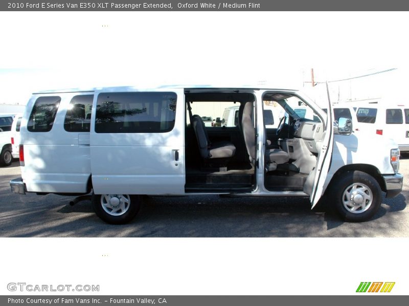 Oxford White / Medium Flint 2010 Ford E Series Van E350 XLT Passenger Extended