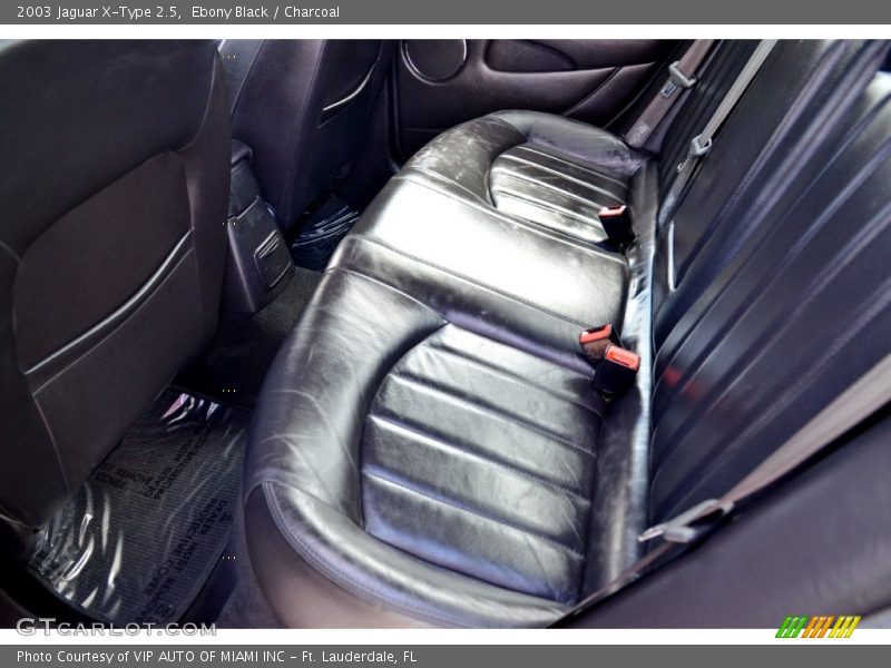 Ebony Black / Charcoal 2003 Jaguar X-Type 2.5