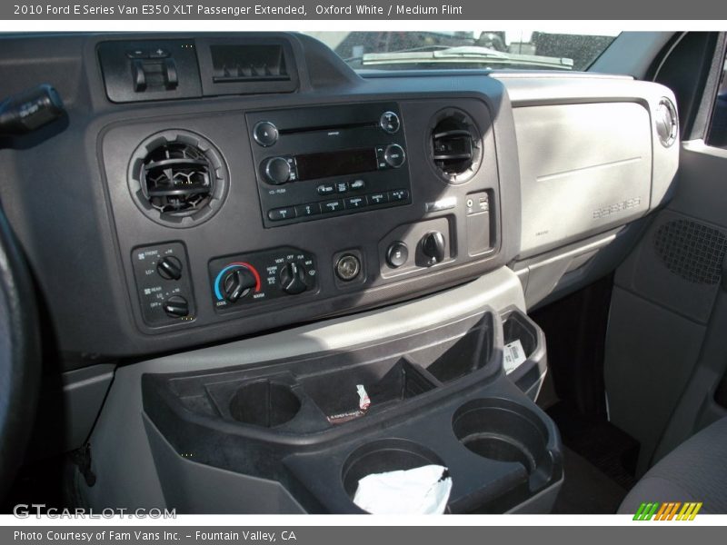 Oxford White / Medium Flint 2010 Ford E Series Van E350 XLT Passenger Extended