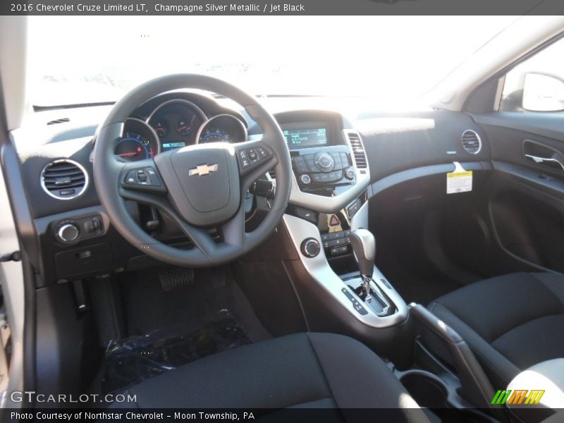 Champagne Silver Metallic / Jet Black 2016 Chevrolet Cruze Limited LT