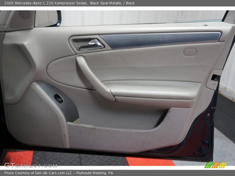 Black Opal Metallic / Black 2005 Mercedes-Benz C 230 Kompressor Sedan
