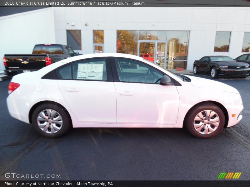 Summit White / Jet Black/Medium Titanium 2016 Chevrolet Cruze Limited LS