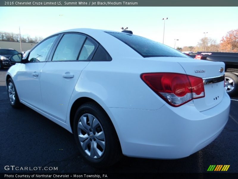 Summit White / Jet Black/Medium Titanium 2016 Chevrolet Cruze Limited LS