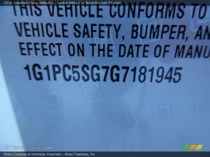 Summit White / Jet Black/Medium Titanium 2016 Chevrolet Cruze Limited LS
