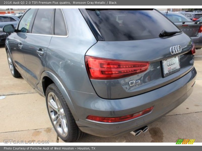 Monsoon Gray Metallic / Black 2016 Audi Q3 2.0 TSFI Premium Plus quattro