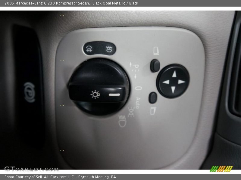 Controls of 2005 C 230 Kompressor Sedan