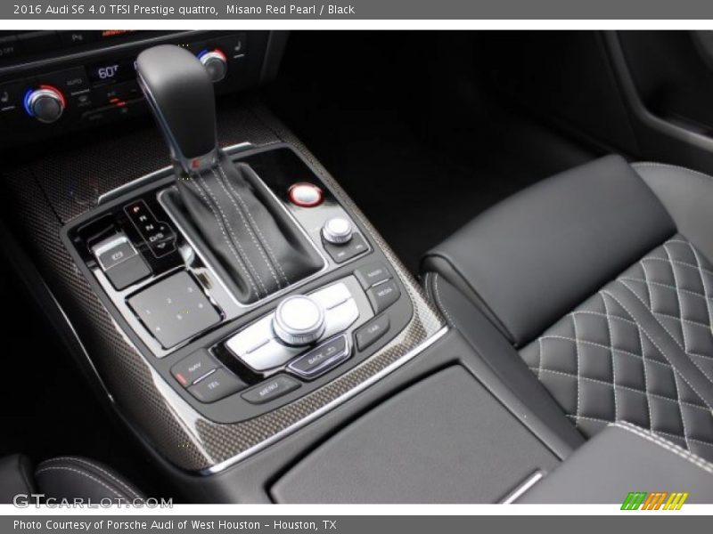 Controls of 2016 S6 4.0 TFSI Prestige quattro