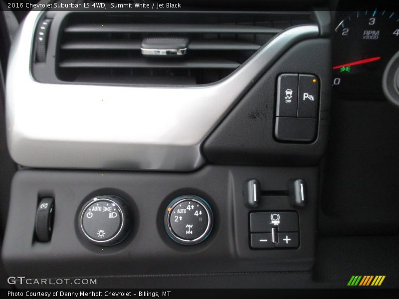 Summit White / Jet Black 2016 Chevrolet Suburban LS 4WD