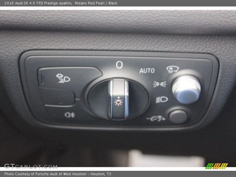 Controls of 2016 S6 4.0 TFSI Prestige quattro