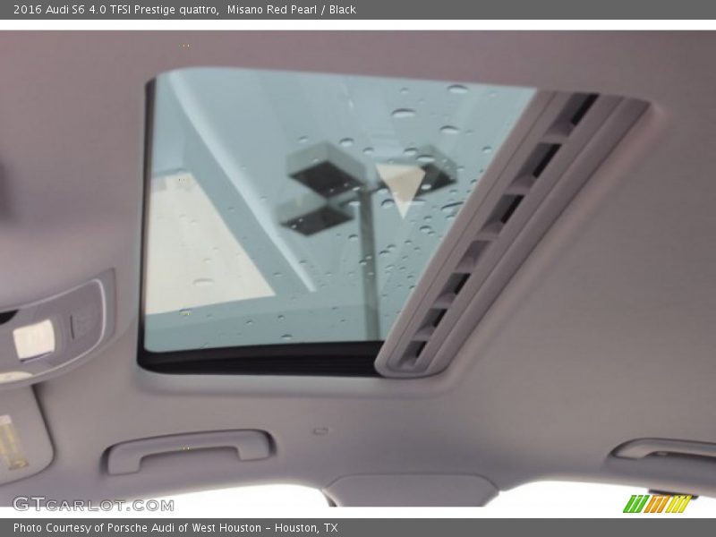 Sunroof of 2016 S6 4.0 TFSI Prestige quattro