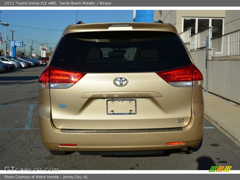 Sandy Beach Metallic / Bisque 2011 Toyota Sienna XLE AWD