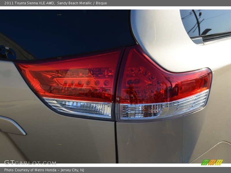 Sandy Beach Metallic / Bisque 2011 Toyota Sienna XLE AWD