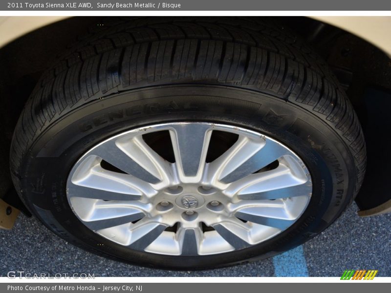 Sandy Beach Metallic / Bisque 2011 Toyota Sienna XLE AWD