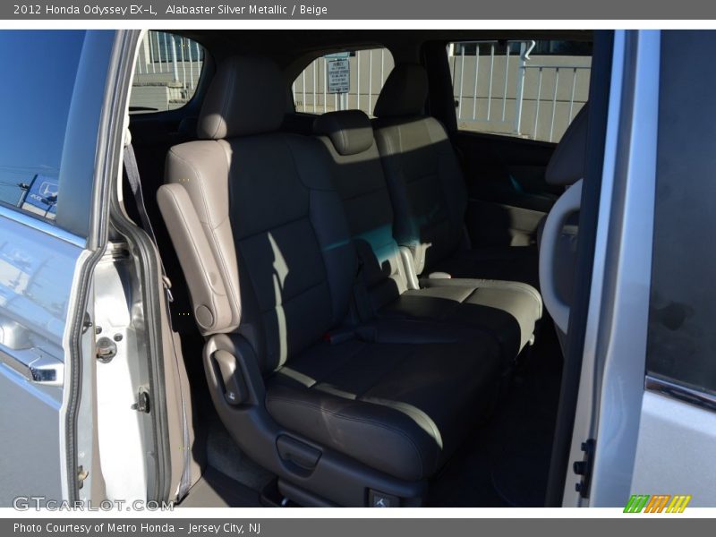 Alabaster Silver Metallic / Beige 2012 Honda Odyssey EX-L