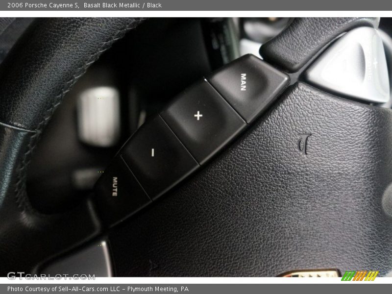 Basalt Black Metallic / Black 2006 Porsche Cayenne S