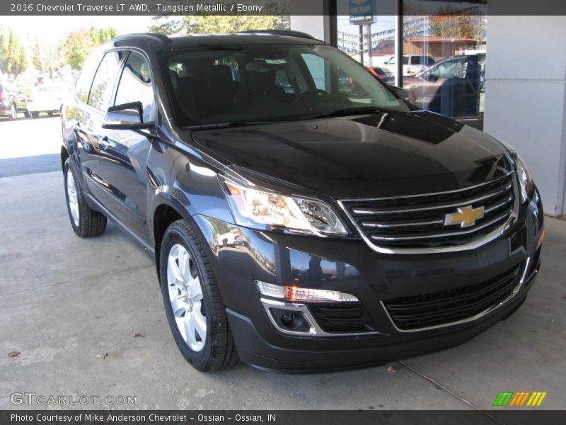 Tungsten Metallic / Ebony 2016 Chevrolet Traverse LT AWD