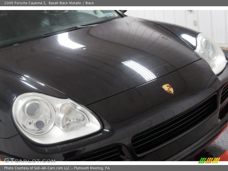 Basalt Black Metallic / Black 2006 Porsche Cayenne S