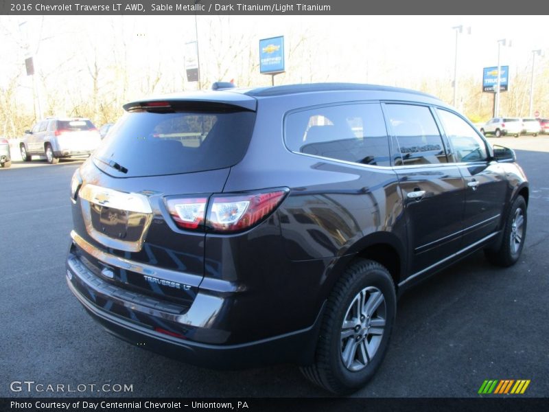 Sable Metallic / Dark Titanium/Light Titanium 2016 Chevrolet Traverse LT AWD
