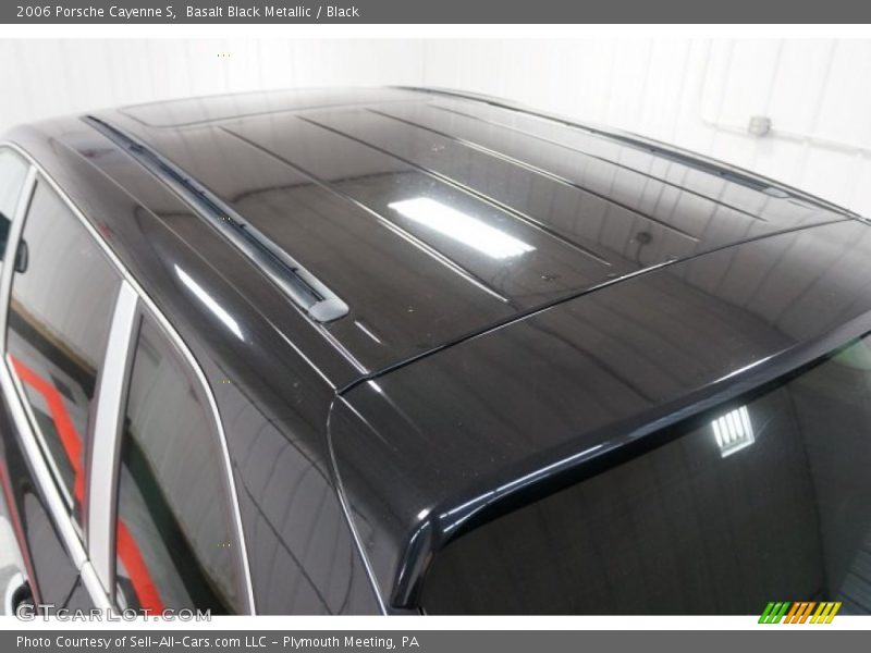 Basalt Black Metallic / Black 2006 Porsche Cayenne S