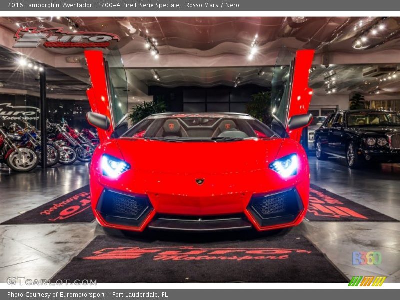Rosso Mars / Nero 2016 Lamborghini Aventador LP700-4 Pirelli Serie Speciale