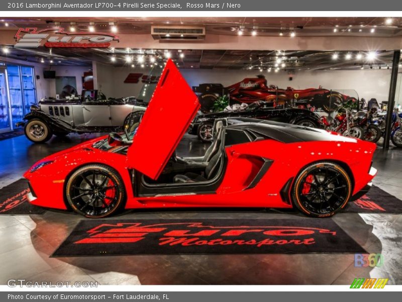 Rosso Mars / Nero 2016 Lamborghini Aventador LP700-4 Pirelli Serie Speciale