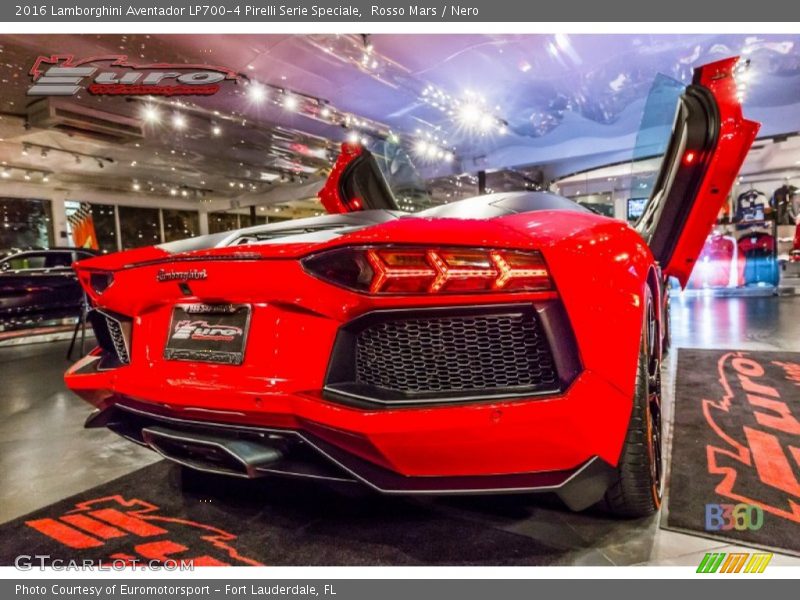 Rosso Mars / Nero 2016 Lamborghini Aventador LP700-4 Pirelli Serie Speciale