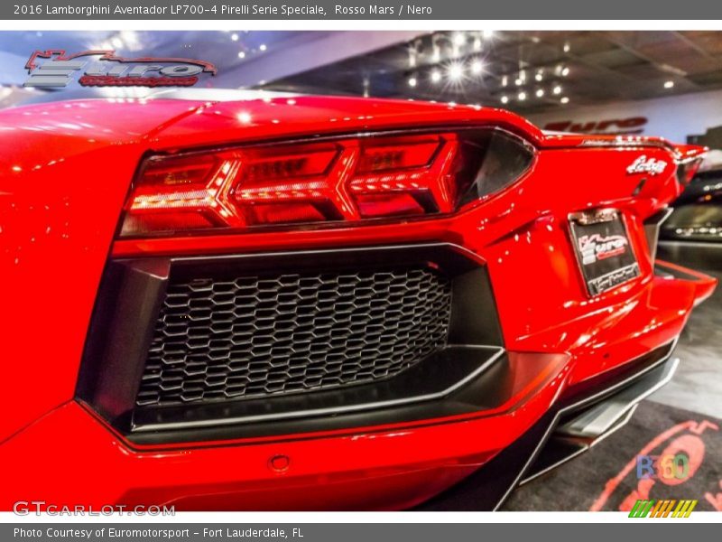 Rosso Mars / Nero 2016 Lamborghini Aventador LP700-4 Pirelli Serie Speciale