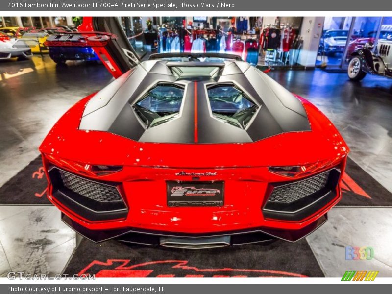 Rosso Mars / Nero 2016 Lamborghini Aventador LP700-4 Pirelli Serie Speciale
