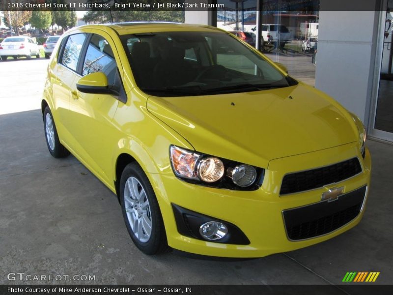 Bright Yellow / Jet Black/Dark Titanium 2016 Chevrolet Sonic LT Hatchback