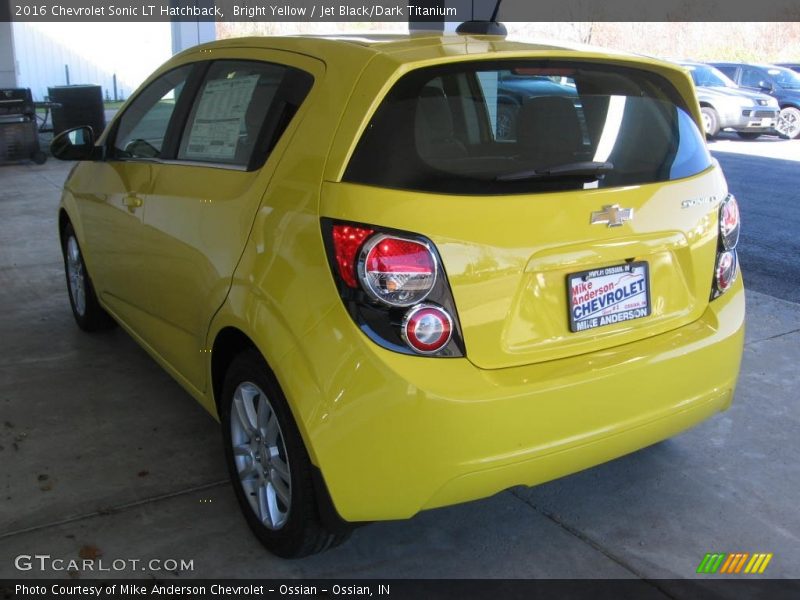 Bright Yellow / Jet Black/Dark Titanium 2016 Chevrolet Sonic LT Hatchback