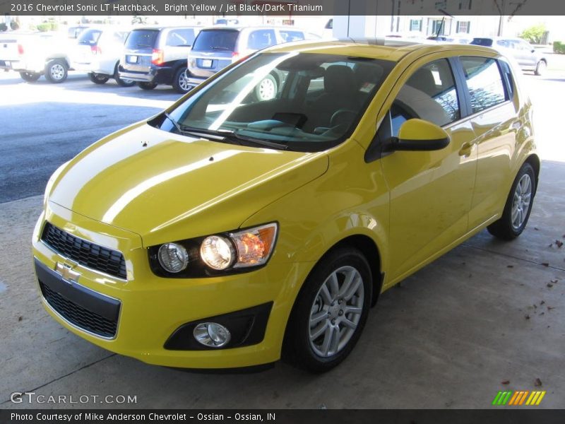 Bright Yellow / Jet Black/Dark Titanium 2016 Chevrolet Sonic LT Hatchback