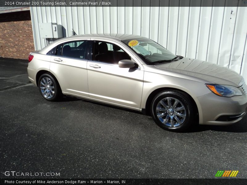 Cashmere Pearl / Black 2014 Chrysler 200 Touring Sedan