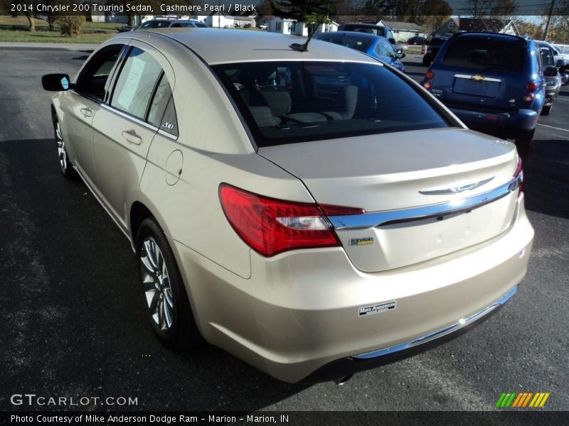 Cashmere Pearl / Black 2014 Chrysler 200 Touring Sedan