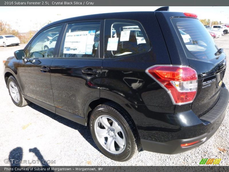 Crystal Black Silica / Gray 2016 Subaru Forester 2.5i