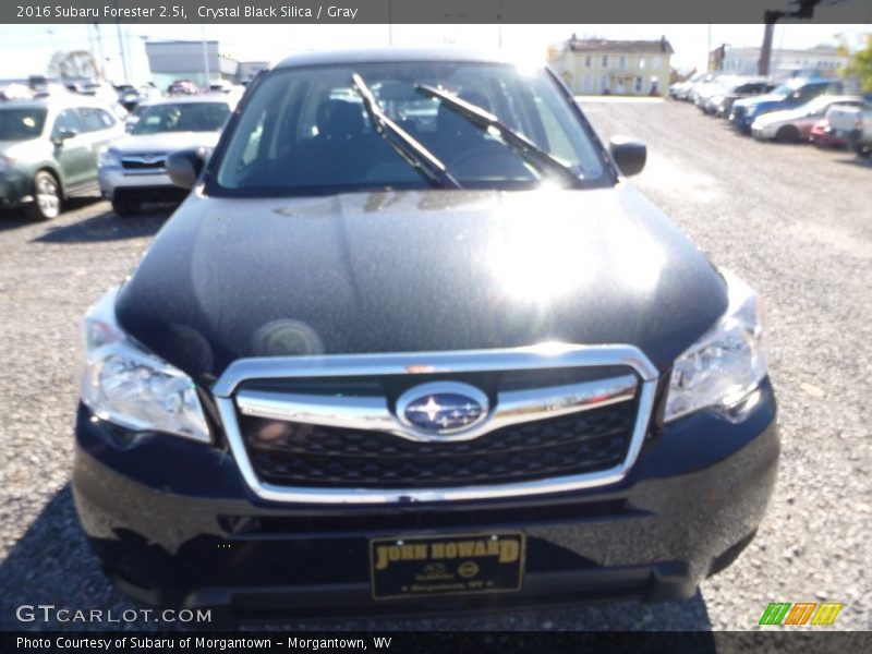 Crystal Black Silica / Gray 2016 Subaru Forester 2.5i