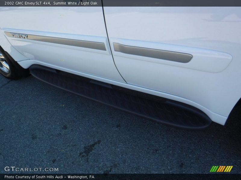 Summit White / Light Oak 2002 GMC Envoy SLT 4x4