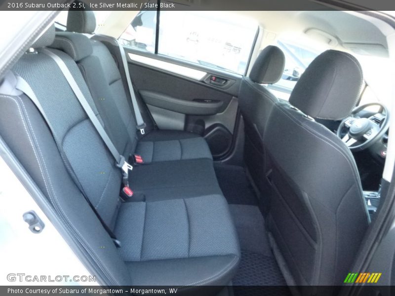 Ice Silver Metallic / Slate Black 2016 Subaru Outback 2.5i