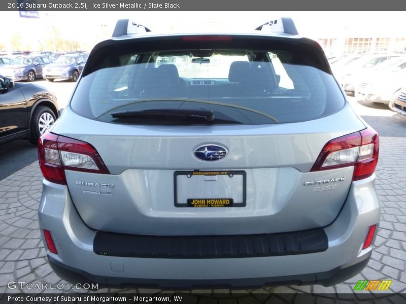 Ice Silver Metallic / Slate Black 2016 Subaru Outback 2.5i