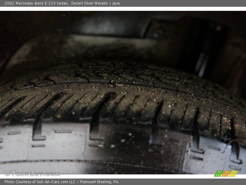 Desert Silver Metallic / Java 2002 Mercedes-Benz E 320 Sedan
