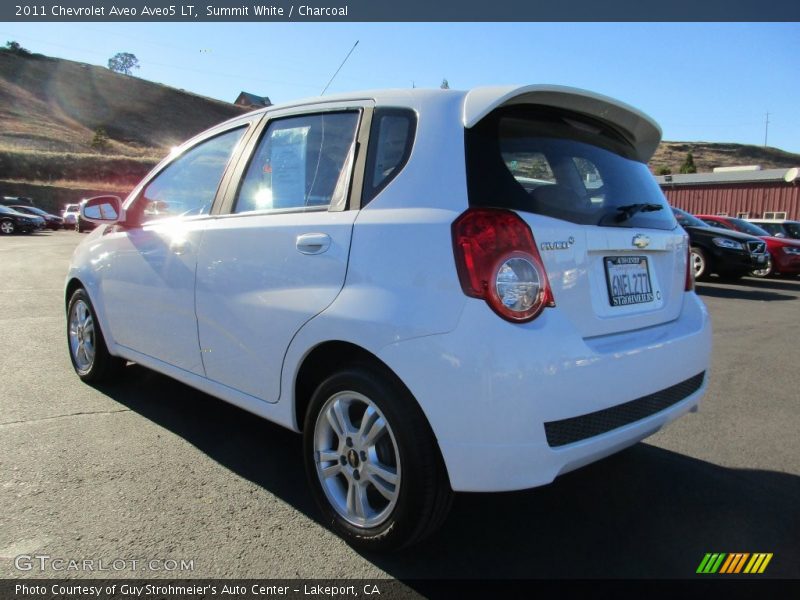 Summit White / Charcoal 2011 Chevrolet Aveo Aveo5 LT