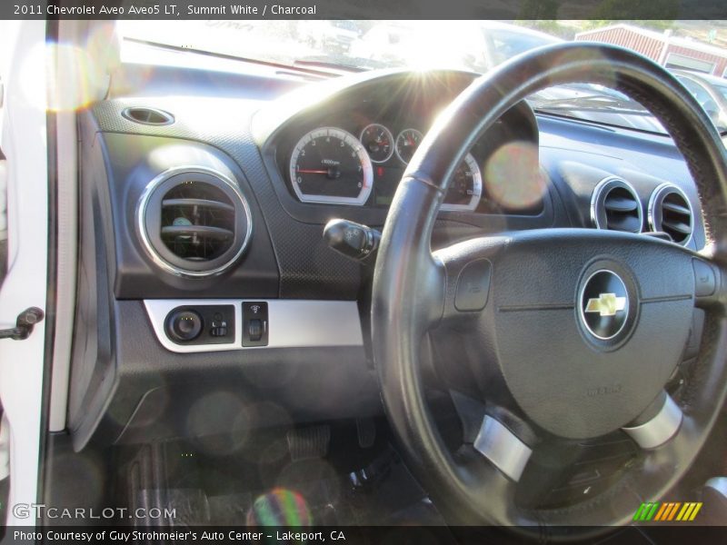 Summit White / Charcoal 2011 Chevrolet Aveo Aveo5 LT